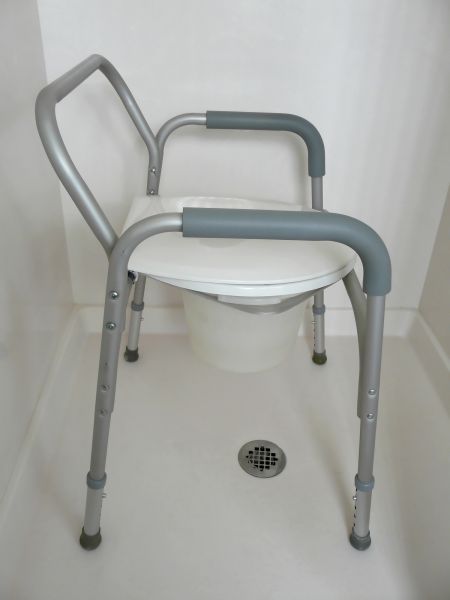 Commode Installation in Charleston