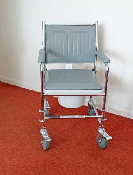 Cost of Commode Replacement in Charleston